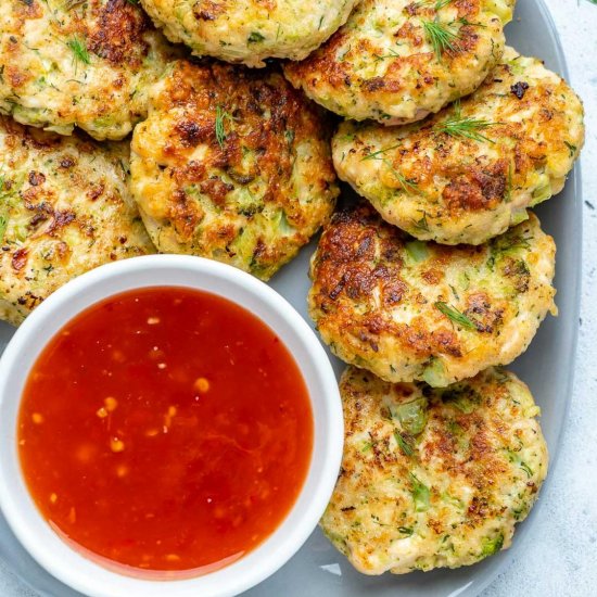 BROCCOLI CHICKEN FRITTERS