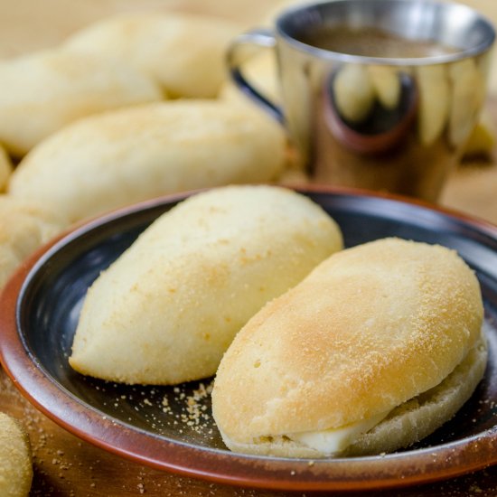 Pandesal (Filipino Bread Rolls)