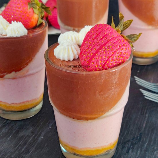 Eggless Strawberry Chocolate Mousse