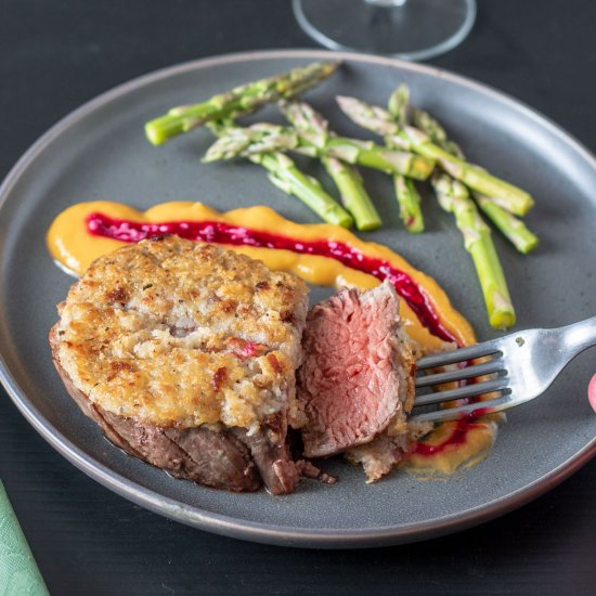 Horseradish crusted beef tenderloin