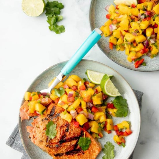 Grilled Salmon with Mango Salsa