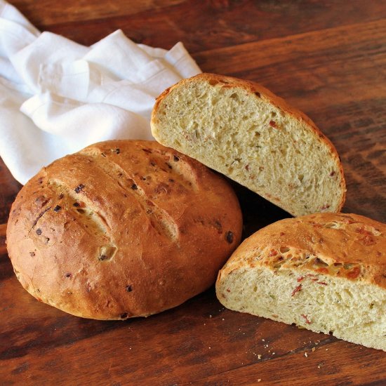 Cheesy Bacon Semolina Bread