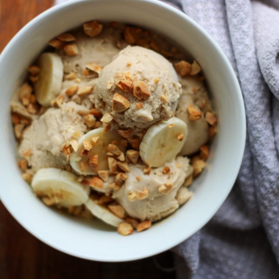 Peanut Butter Banana Ice Cream