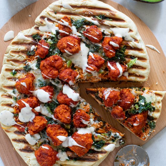 BUFFALO CAULIFLOWER GRILLED PIZZA