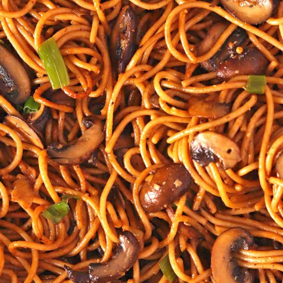 Garlic Mushroom Noodles