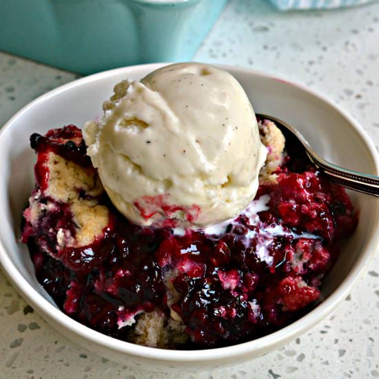 Blackberry Cobbler