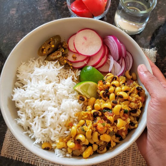 Black Eyed Peas and Coconut Curry