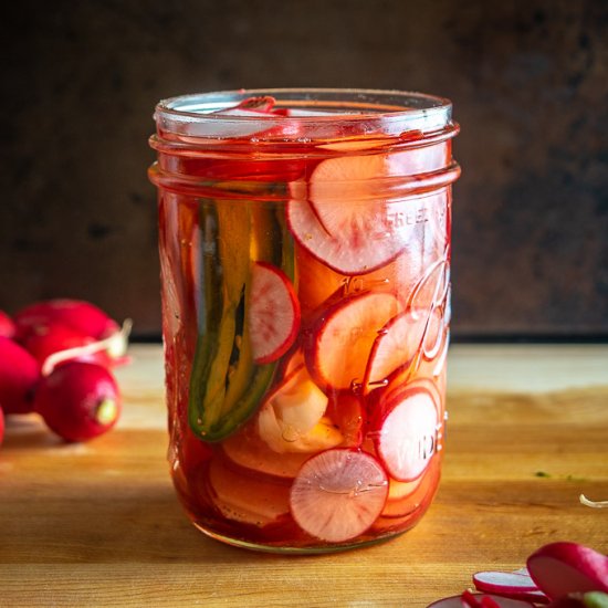 Spicy Pickled Radishes