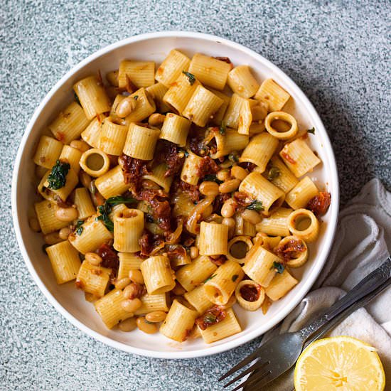 Easy Pantry Pasta