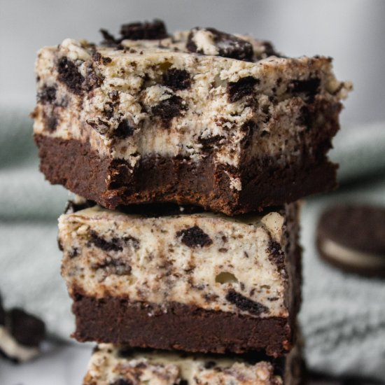 Oreo Cheesecake Brownie Bars