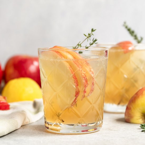 Apple Thyme Bourbon Smash