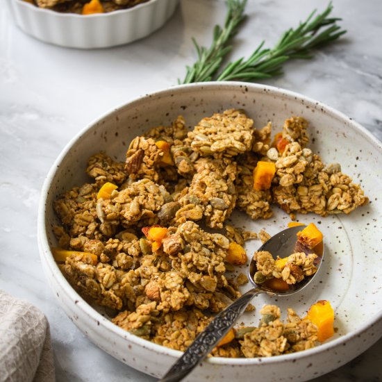 Rosemary Peach Granola