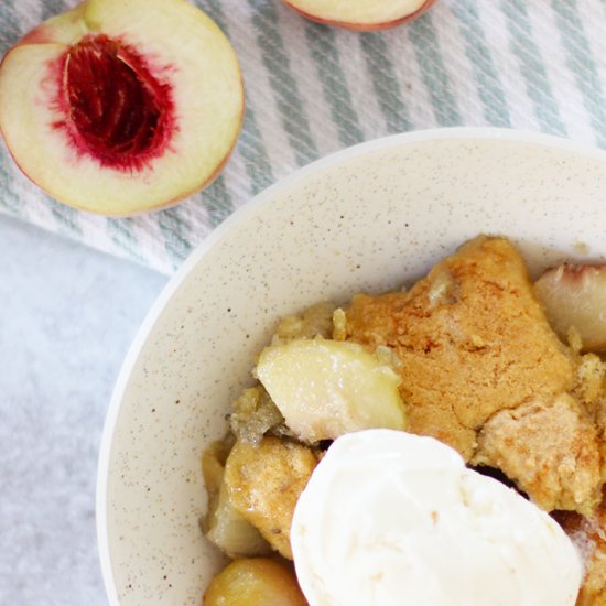 Easy Peach Cobbler