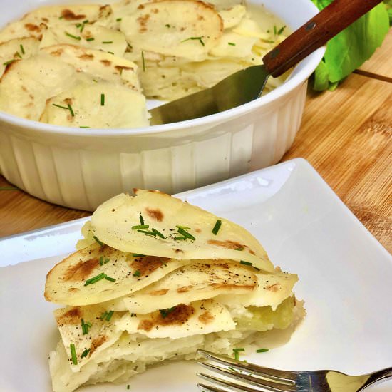 Easy Vegan Scalloped Potatoes