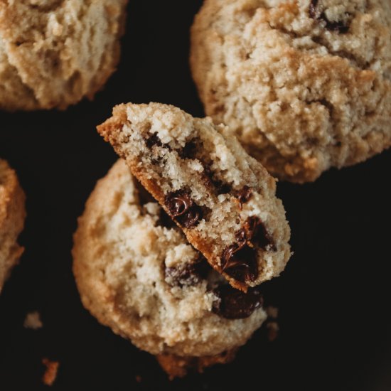 Chocolate Chip Almond Flour Cookies