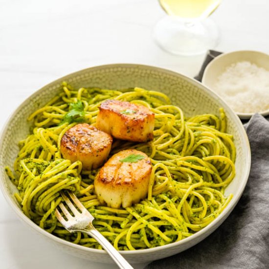 Pan Seared Scallops w/ Pesto Pasta