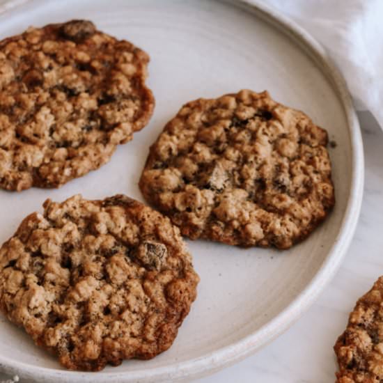 Chocolate Chip Oatmeal Cookies