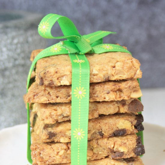 Chocolate Shortbread with Hazelnuts