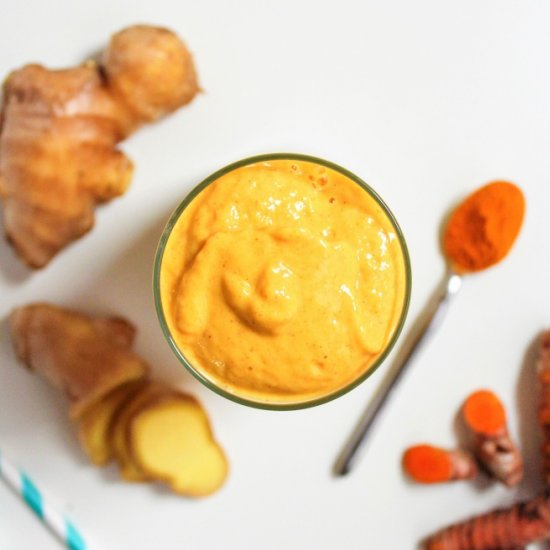 Mango Ginger Turmeric Smoothie