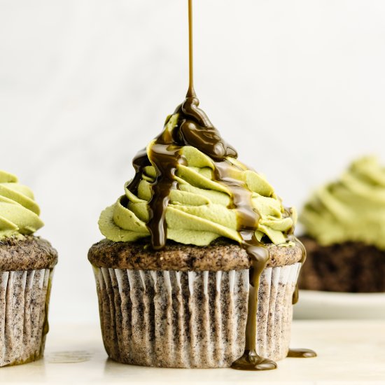 matcha black sesame cupcakes v/gf