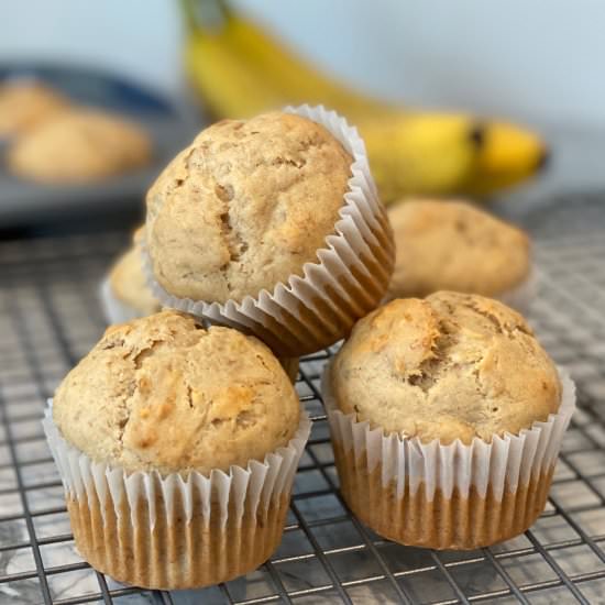 Easy Banana Walnut Muffins