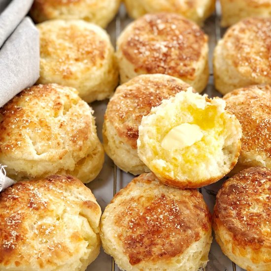 Buttermilk Cheese Scones