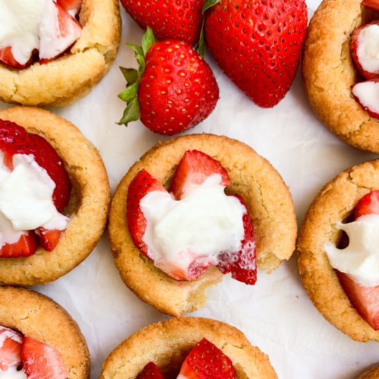 Strawberry Shortcake Cookie Cups