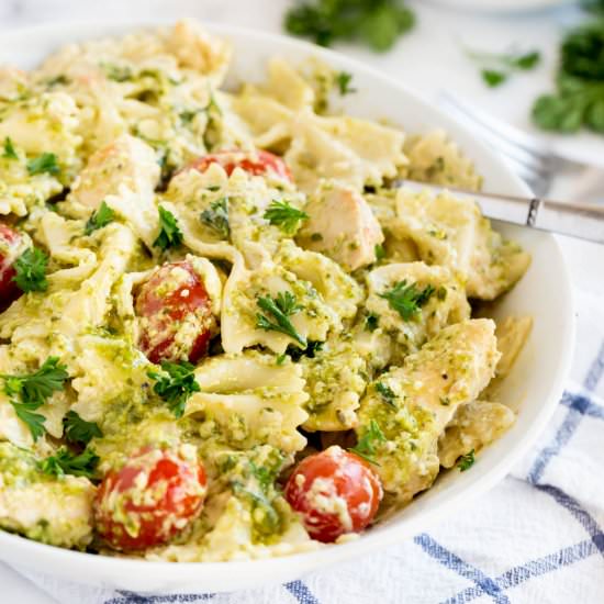 Chicken Pesto Pasta (20 minutes!)