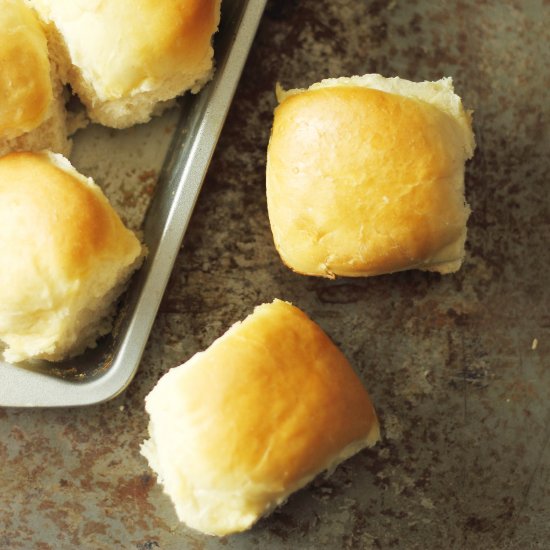 Ladi Pav: Indian Dinner Rolls