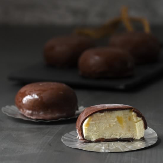 Lemon curd and chocolate bites