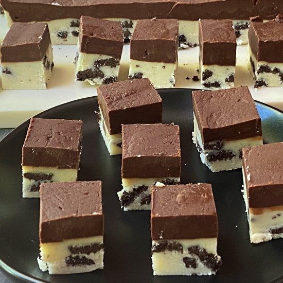 Gluten Free Cookies and Cream Fudge