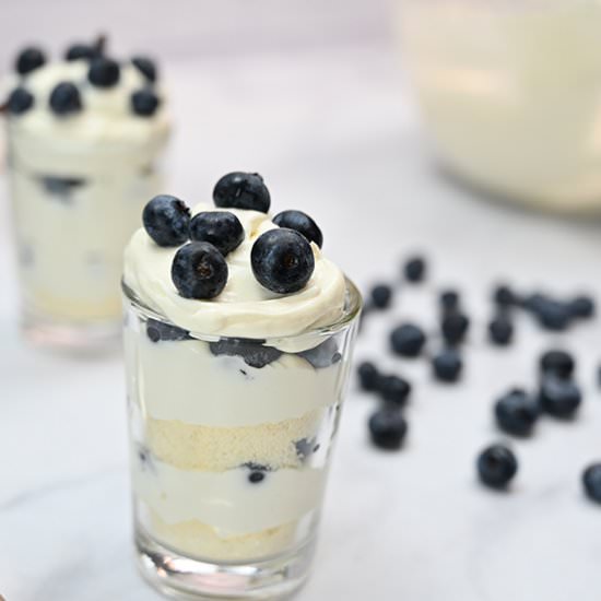 No Bake Blueberry Cheesecake Parfait