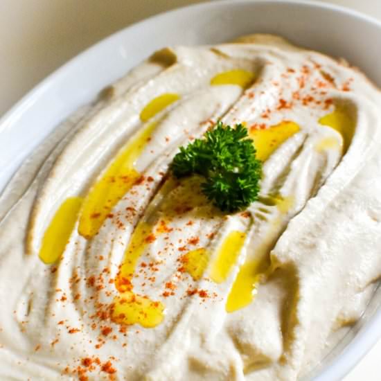 The Perfect Fresh Hummus