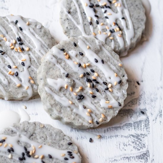 Black Sesame Shortbread Cookies