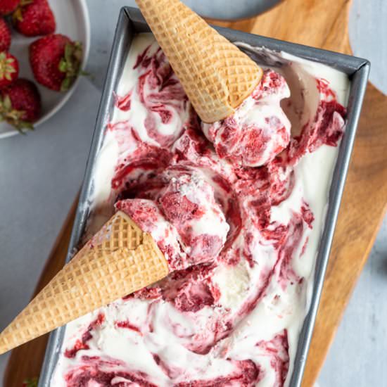 Strawberry Rhubarb Ice Cream