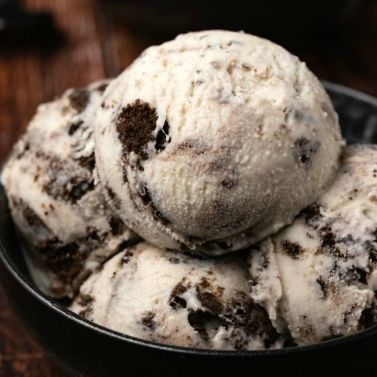 Cookies and Cream Ice Cream