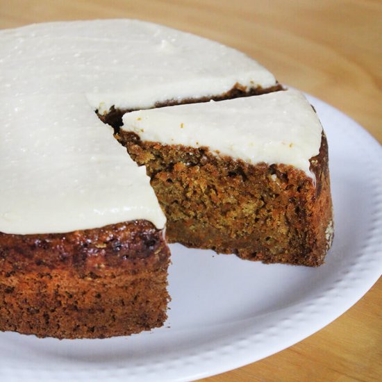 Healthy carrot cake