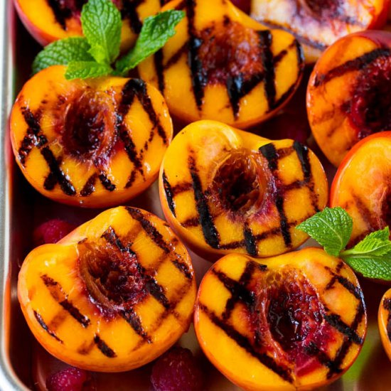 Grilled Peaches with Cinnamon