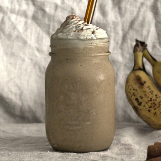 Vegan Banana Cinnamon Milkshake