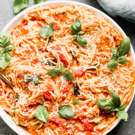 Fresh Tomato Pasta