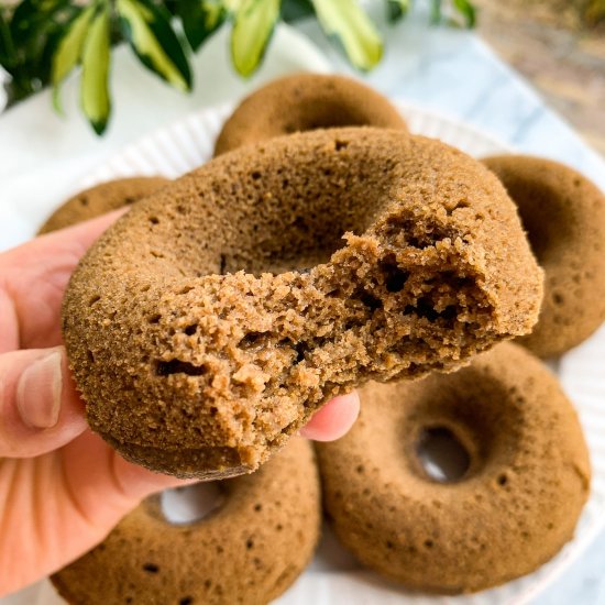 Vegan Snickerdoodle Donuts