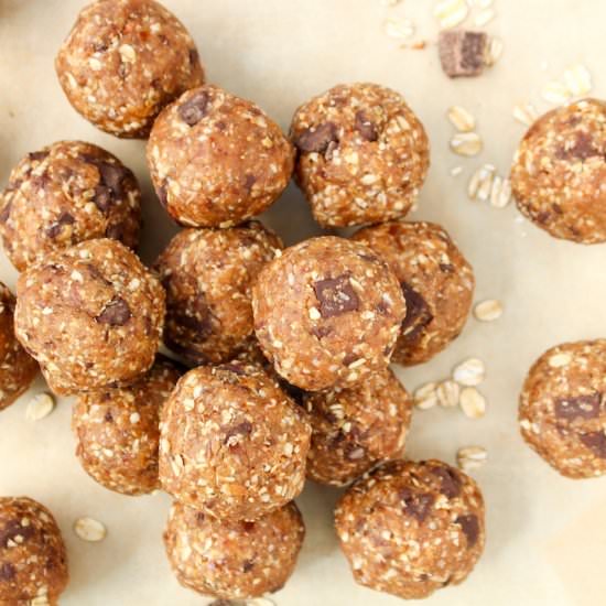 Vegan raw cookie dough bites