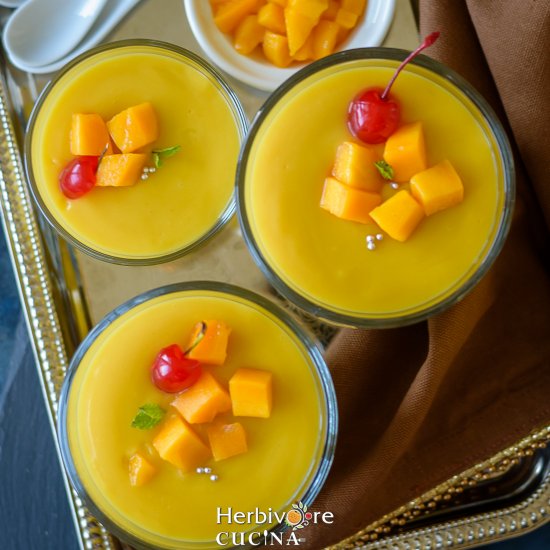 Eggless Mango Custard Pudding