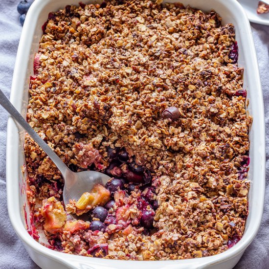 blueberry rhubarb crisp