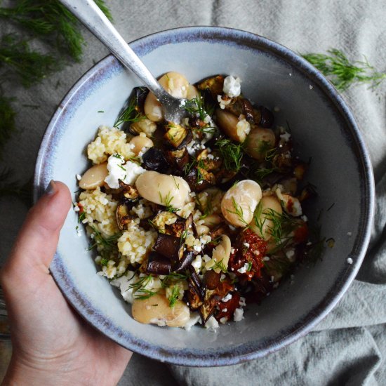 Beans and bulgur salad