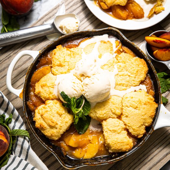 Skillet Peach Cobbler