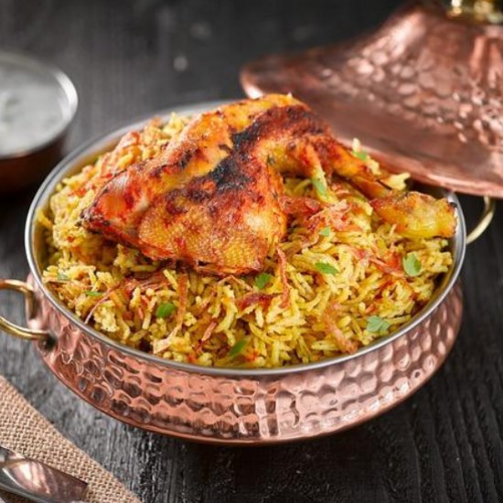 Delicious chicken dum biryani