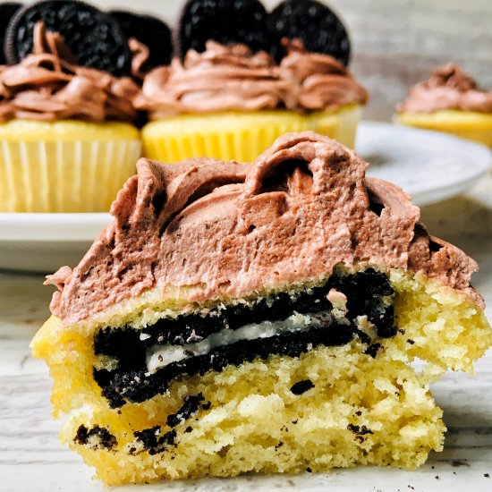 Vegan Vanilla Oreo-Stuffed Cupcakes