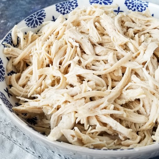 easy crockpot shredded chicken