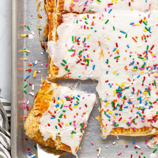 GIANT HOMEMADE POP TART